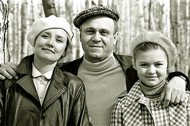 Прическа Юлии Меньшовой - как называется стрижка Юлии Меньшовой